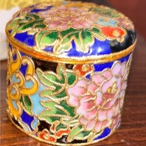 Vintage Chinese-style cloisonné postage stamp roll holder original box.New!!